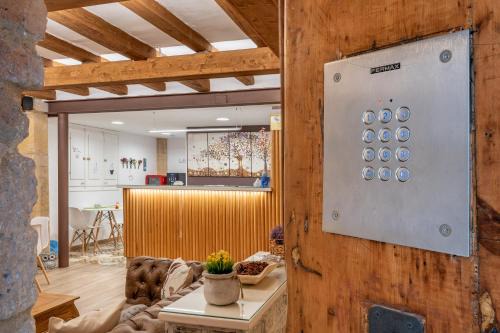 Old Town Hotel | Hostal 977