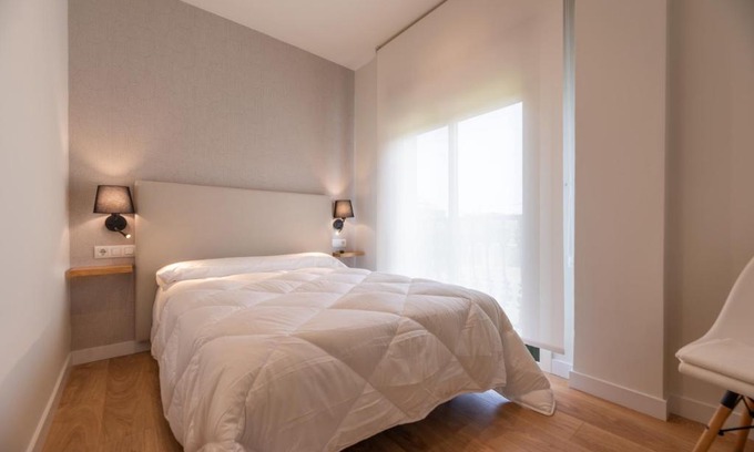 Ardia House | Hostal Devesas