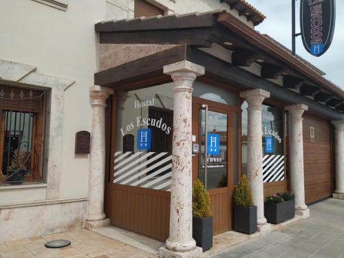 Almagro House | Hostal Los Escudos