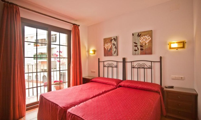Salobrena House | Hostal Palomares