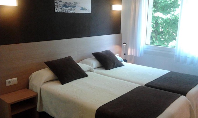 Santander House | Hostal Rocamar
