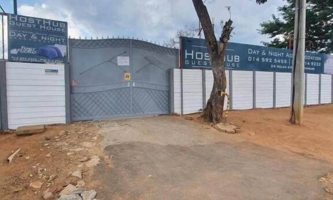 Rustenburg House | HostHub Guest House