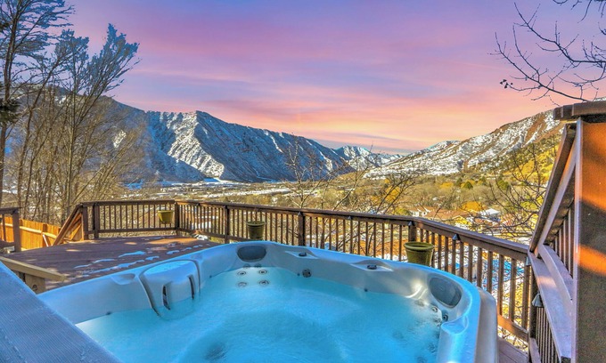 Glenwood Springs House | Hot Tub, Game Room w/Mountain Views Near Town