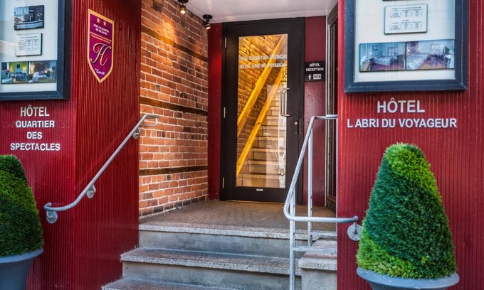 Quartier des Spectacles Hotel | Hotel Abri du Voyageur
