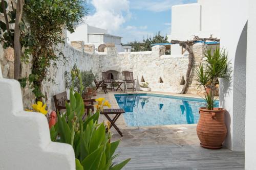 Parikia Hotel | Hotel Aegeon