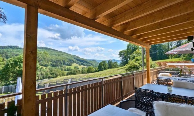Obernhausen House | Hotel Berghof Wasserkuppe und Gästehaus Fuldaquelle