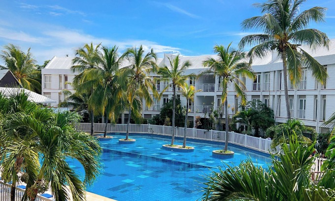 Punta Sur Hotel | Hotel Blue Cove by On vacation