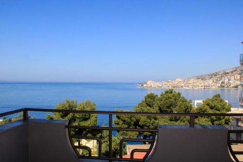 Sarande Hotel | Hotel Chicago