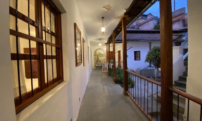 Quito Historic Center Hotel | Hotel Colonial - Casa Francisco