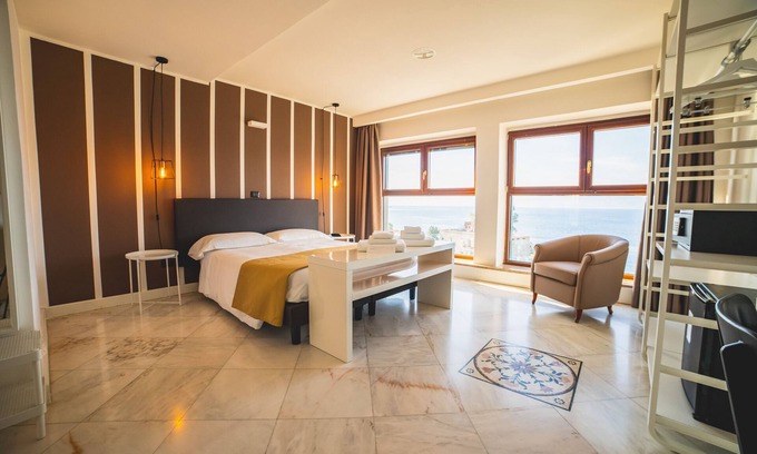 Reggio Calabria Hotel | Hotel Continental