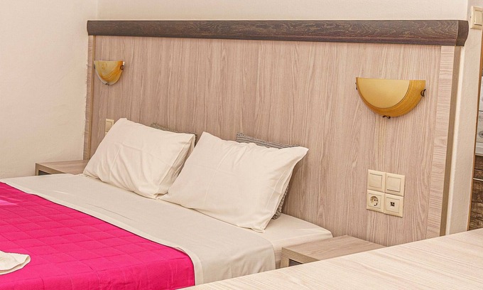 Matala House | Hotel Coral 214