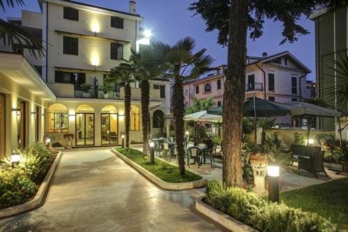 Pineto Hotel | Hotel Ester Safer