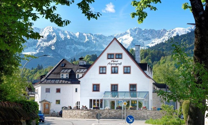 Garmisch-Partenkirchen Hotel | Hotel garni Alpengruss