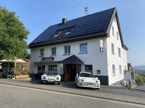 Wimbach House | Hotel garni Zum Adenauer Forst