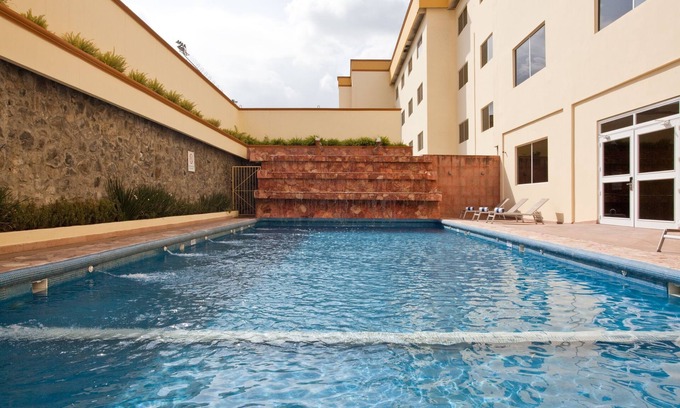 Poza Rica Hotel | Hotel Hipico Inn