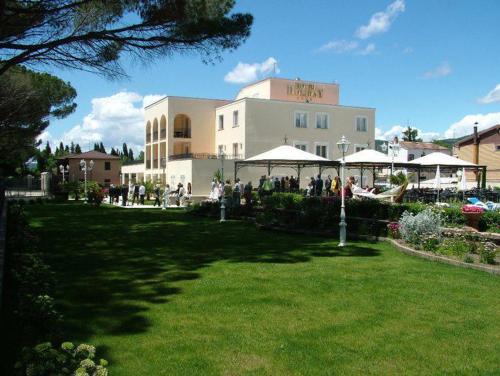 Bolsena Hotel | Hotel Holiday Sul Lago