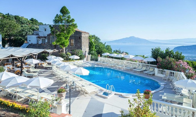 Sant'Agata sui Due Golfi Hotel | Hotel Iaccarino