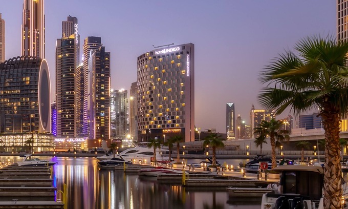 Downtown Dubai Hotel | Hotel Indigo Dubai Downtown by IHG