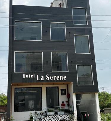 Taj Ganj Hotel | Hotel La Serene