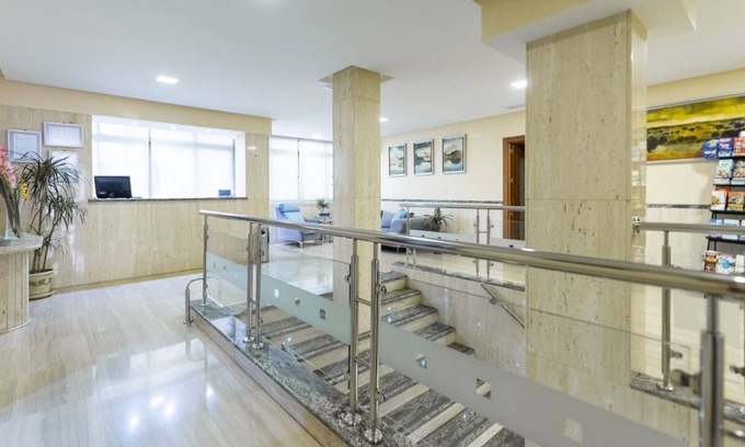 Explanada de la Estacion Hotel | Hotel Las Américas