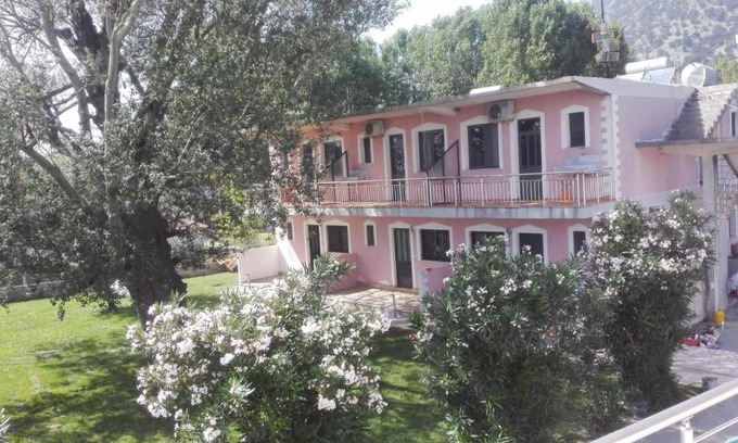 Velipoje Apartment | Hotel LULI