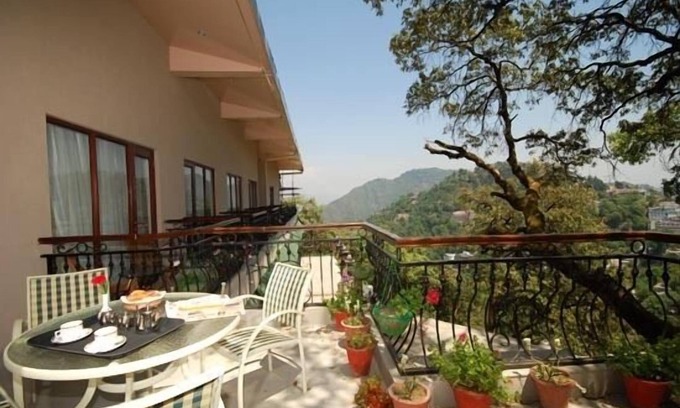 Bullawala Hotel | Hotel Madhuban
