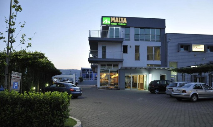 Bisce Polje Hotel | Hotel Malta