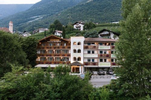 Marlengo Hotel | Hotel Marlingerhof