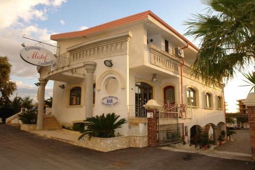 Falerna Hotel | Hotel Mistef