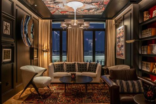 Centro Hotel | Hotel Montera Madrid, Curio Collection By Hilton