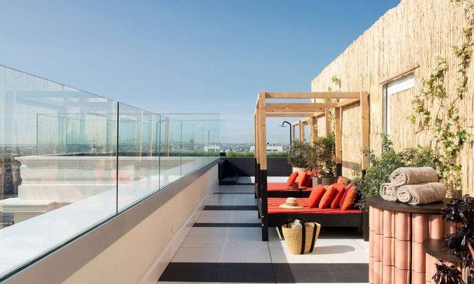 Centro Hotel | Hotel Montera Madrid, Curio Collection By Hilton