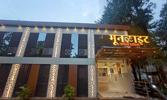 Malad West Hotel | Hotel Moon Lite Residency Marve Malad