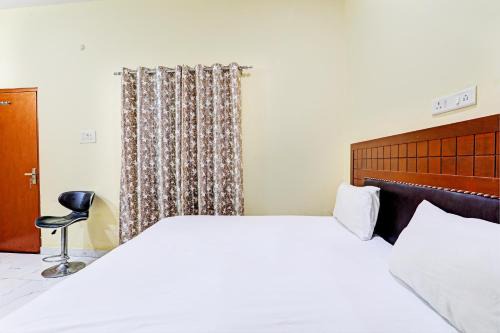 Varanasi Hotel | Hotel O Home Singhs Delight