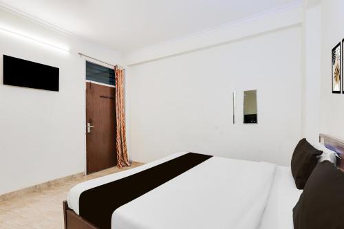 New Delhi Hotel | HOTEL O RAJ STAY