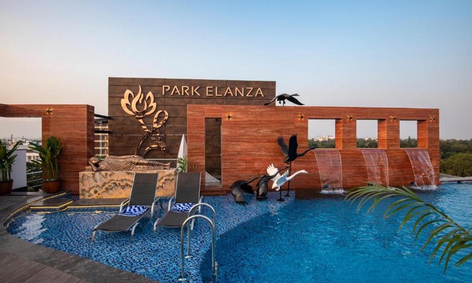 Gopalapuram Hotel | Hotel Park Elanza Coimbatore