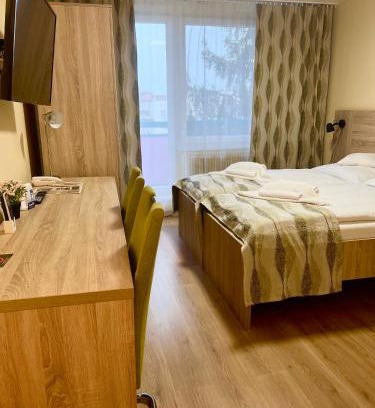 Lucenec Hotel | Hotel Pelikán
