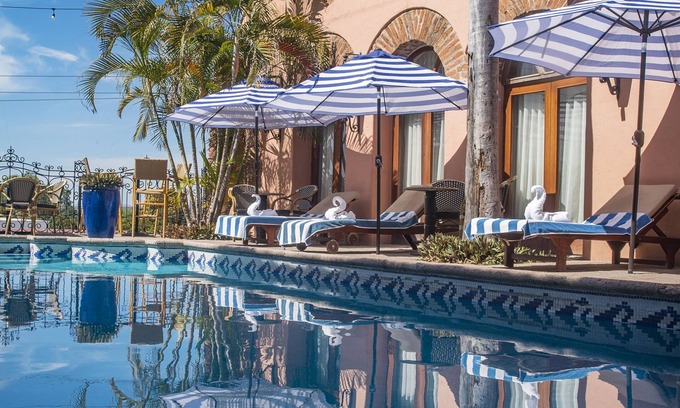 El Fuerte Hotel | Hotel Plaza del Fuerte by Balderrama Hotel Collection