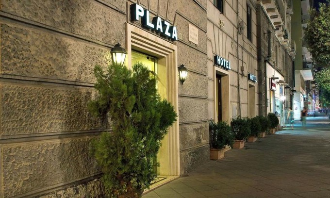 Salerno Hotel | Hotel Plaza
