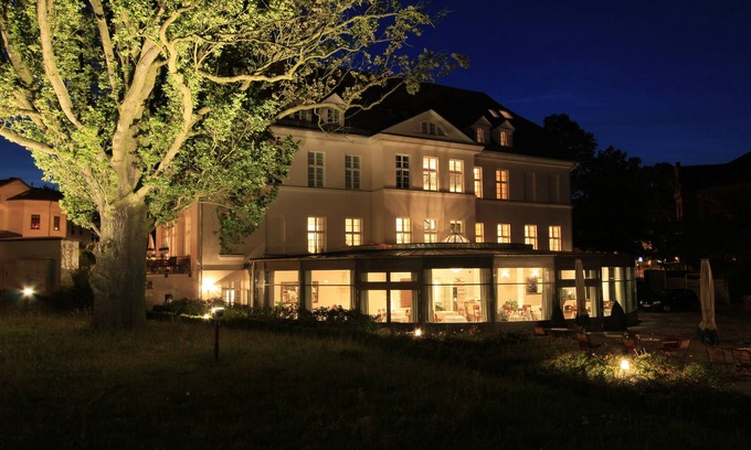 Bad Doberan Hotel | Hotel Prinzenpalais Bad Doberan