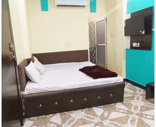 Ujjain Hotel | Hotel Priyan-Shi Palace AC OR NON AC ROOM Outstanding Property In Ujjain