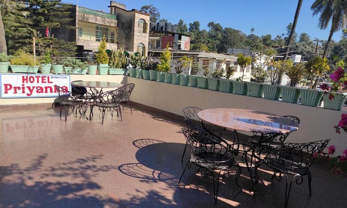 Mount Abu Hotel | Hotel Priyanka