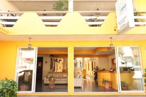 Barra de Navidad Hotel | Hotel San Lorenzo