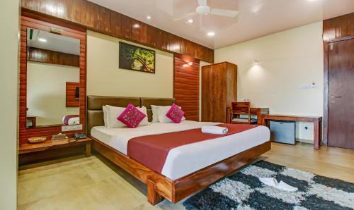 Vapi Hotel | Hotel Shree Daan