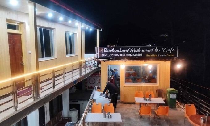 Gangotri Hotel | Hotel Shwetambara