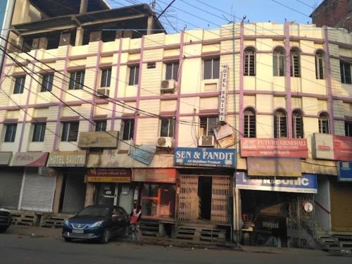 Deoghar House | HOTEL SREE SAVITRI Near Shree Baba Baidyanath Jyotirlinga Temple - Free Wifi And Parking Facilities - Spacious and Fully Air Conditioned Rooms - Best Hotel In Deoghar