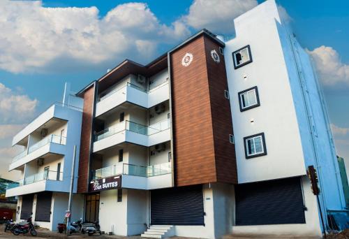 Tirupati Hotel | Hotel Sun Suites - A unit of SUN Group - Spacious Rooms - Brand New Building
