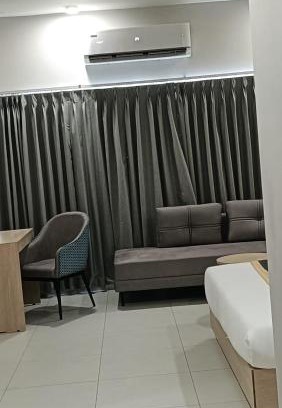 Narsinghgarh Hotel | Hotel The Sonakunj