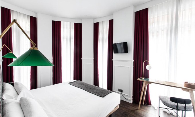 Gros Hotel | Hotel Trueba