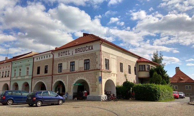 Nove Mesto nad Metuji Hotel | Hotel U Broucka