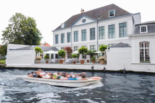 Historical Center Bruges Hotel | Hotel Van Cleef